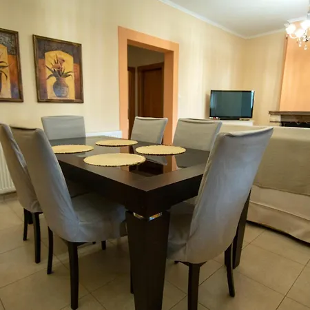Myrtus House Apartment *